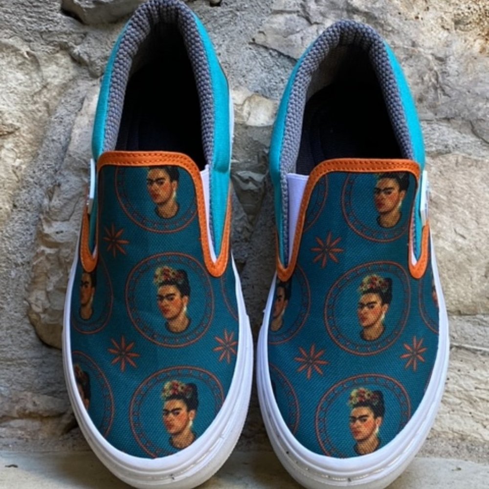 WOMEN'S PRINTED CANVAS SNEAKERS "FRIDA KAH…